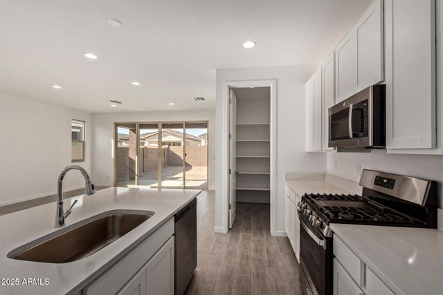 39980 W ANNE Lane, Maricopa, AZ 85138