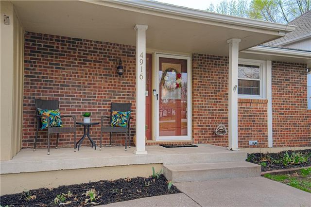 4916 S Shrank Drive, Independence, MO 64055