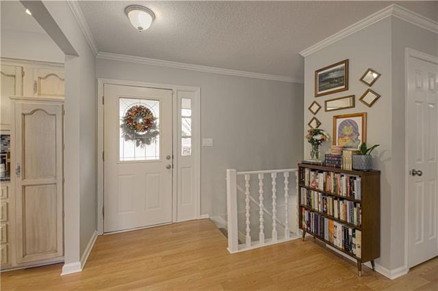 4916 S Shrank Drive, Independence, MO 64055