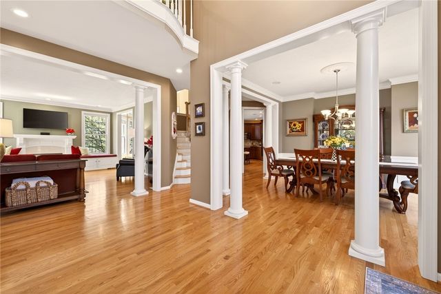 17 Royale Drive, Perinton, NY 14450