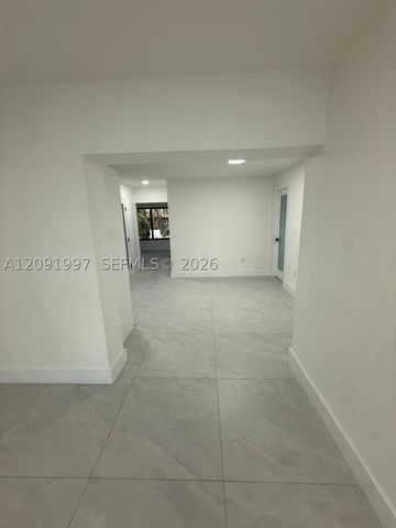 3151 NW 2nd St, Miami, FL 33125