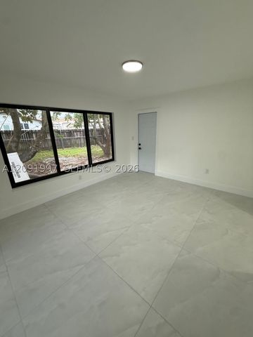 3151 NW 2nd St, Miami, FL 33125