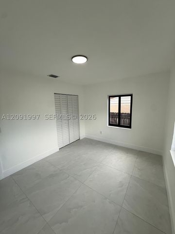 3151 NW 2nd St, Miami, FL 33125