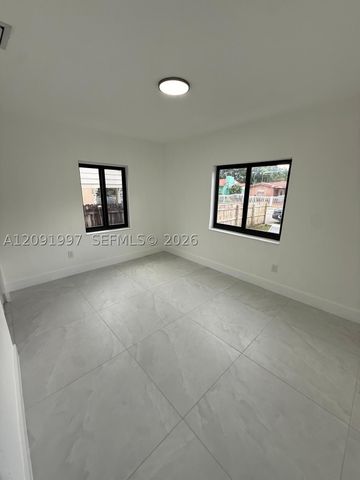 3151 NW 2nd St, Miami, FL 33125