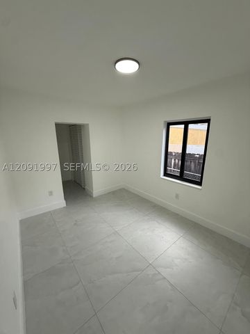 3151 NW 2nd St, Miami, FL 33125