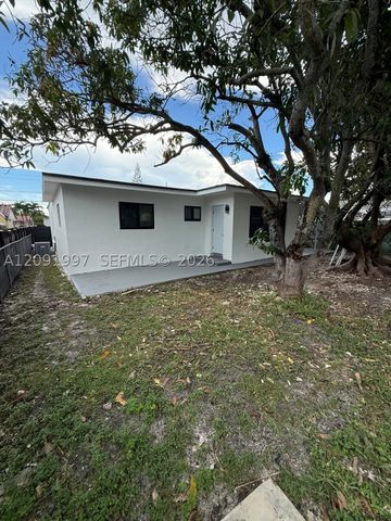 3151 NW 2nd St, Miami, FL 33125