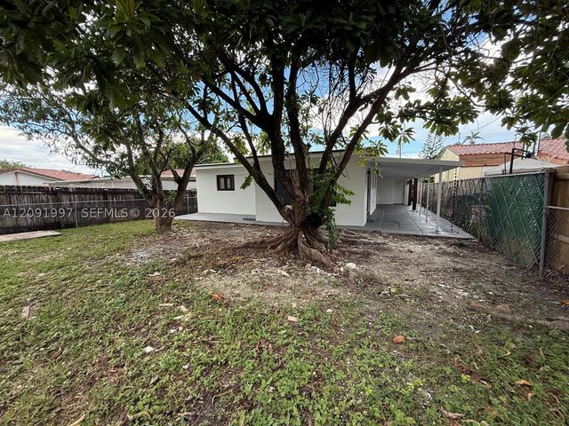 3151 NW 2nd St, Miami, FL 33125