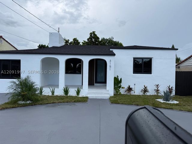 3151 NW 2nd St, Miami, FL 33125