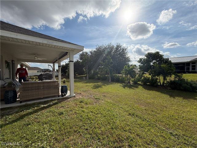 4236 NE 20th PL, Cape Coral, FL 33909