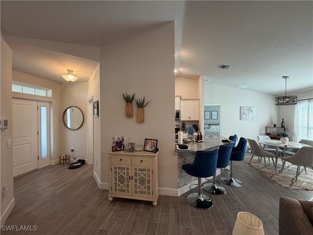 4236 NE 20th PL, Cape Coral, FL 33909