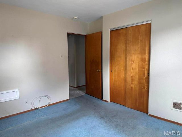 743 State Street, Wood River, IL 62095