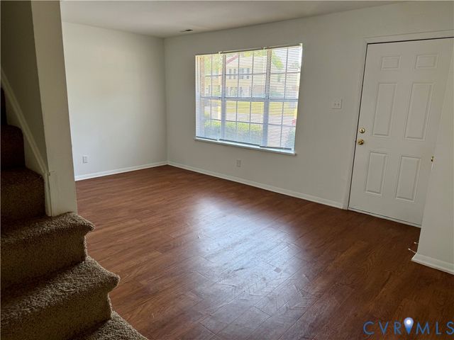 1902 Cosby St, Highland Springs, VA 23075
