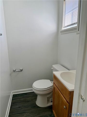 1902 Cosby St, Highland Springs, VA 23075