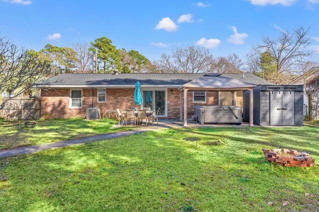 1115 Scott Dr., Myrtle Beach, SC 29577