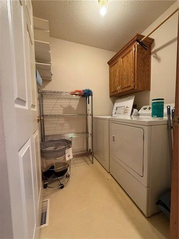 1116 Wiltshire Boulevard, Raymore, MO 64083