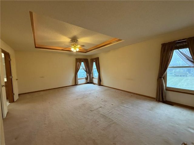 1116 Wiltshire Boulevard, Raymore, MO 64083