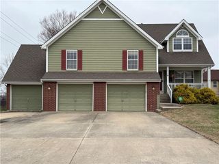 1116 Wiltshire Boulevard, Raymore, MO 64083