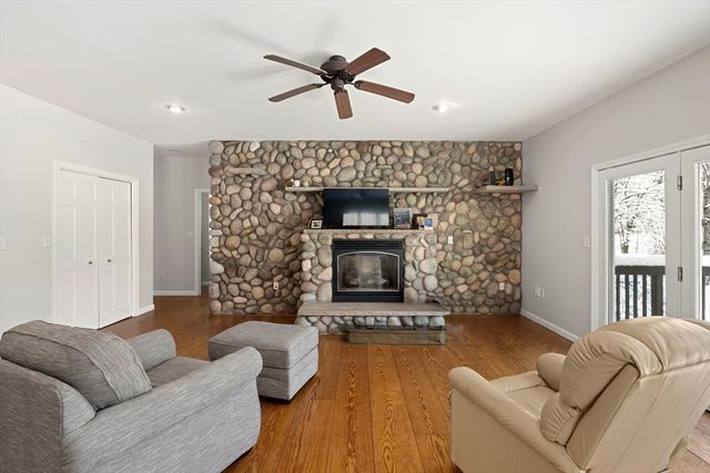 95 Wright Road, Hollis, NH 03049