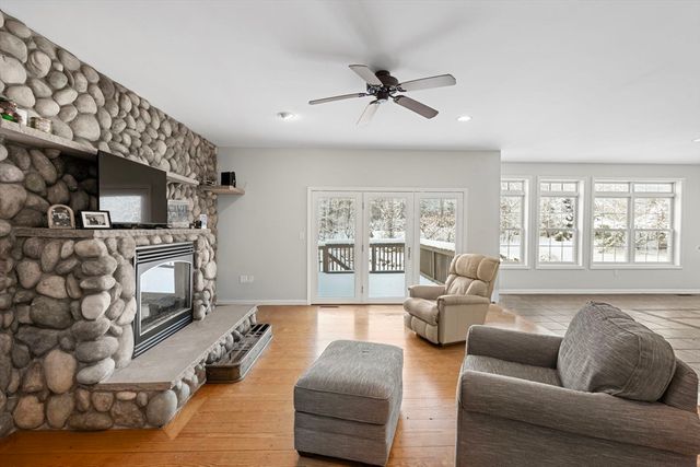 95 Wright Road, Hollis, NH 03049