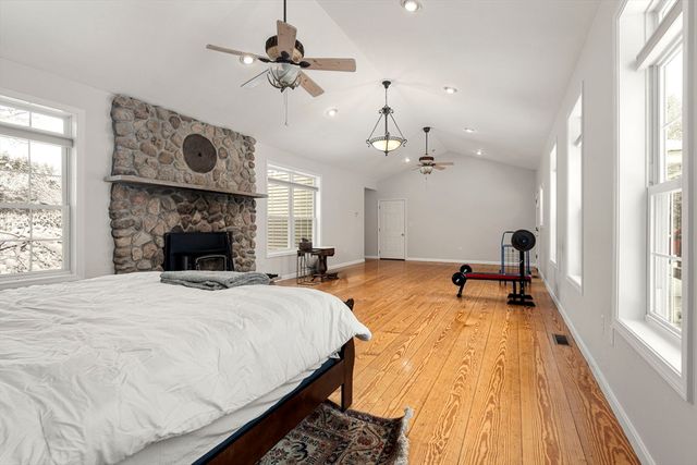 95 Wright Road, Hollis, NH 03049