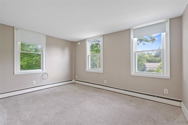 16 Onondaga Street, Skaneateles, NY 13152