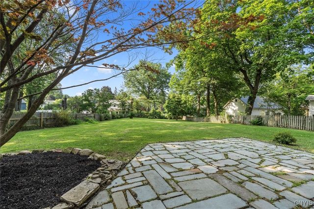 16 Onondaga Street, Skaneateles, NY 13152