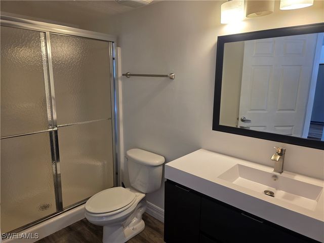 4940 Cougar CT S 5, Naples, FL 34109