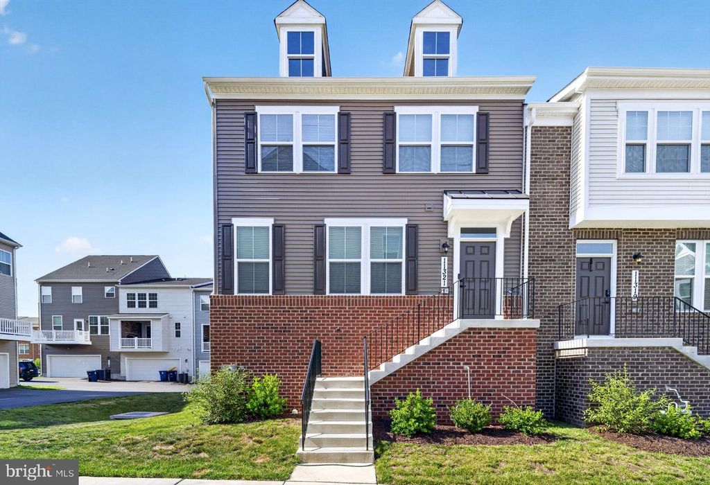 Image 1 of property listing at 11321 MERIDIAN HILL WAY, Upper Marlboro, MD 20772