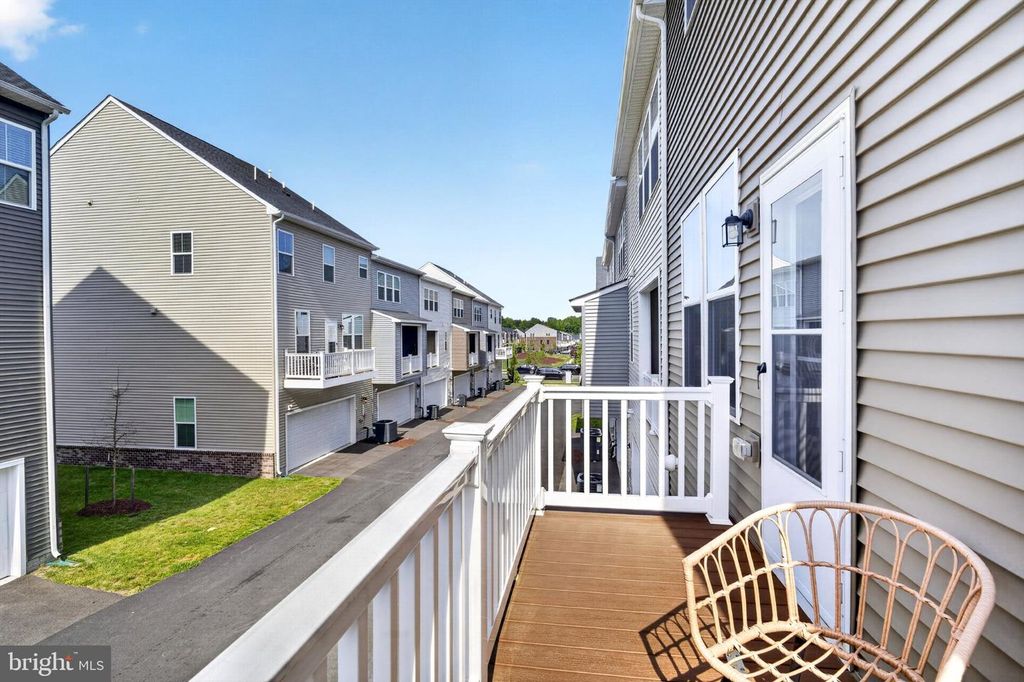Image 12 of property listing at 11321 MERIDIAN HILL WAY, Upper Marlboro, MD 20772