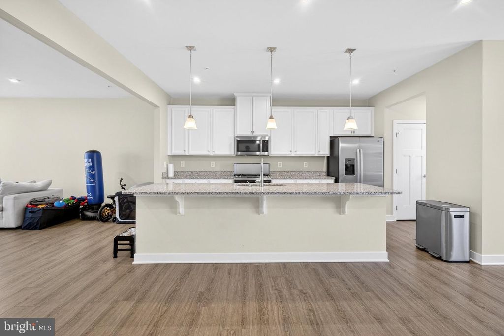 Image 6 of property listing at 11321 MERIDIAN HILL WAY, Upper Marlboro, MD 20772