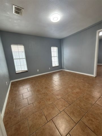 2218 Rockefeller Boulevard, Dallas, TX 75203