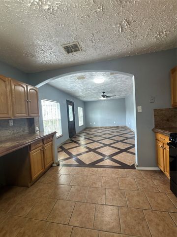2218 Rockefeller Boulevard, Dallas, TX 75203