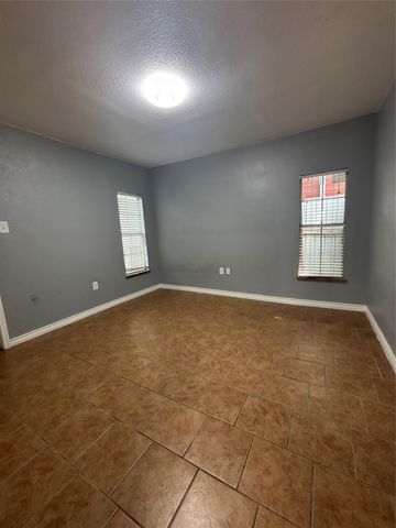 2218 Rockefeller Boulevard, Dallas, TX 75203
