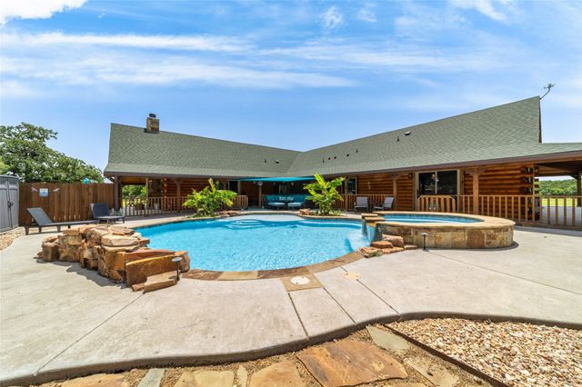 24087 S Fm 4, Lipan, TX 76462