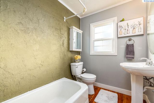 1709 Hunt Ave, Richland, WA 99354