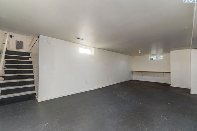 1709 Hunt Ave, Richland, WA 99354