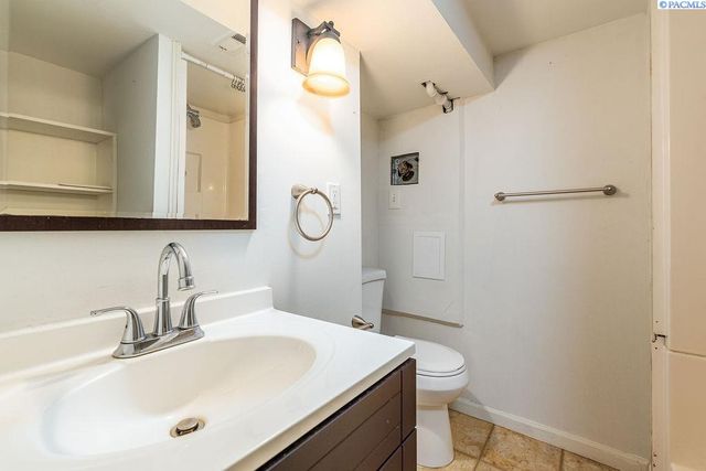1709 Hunt Ave, Richland, WA 99354