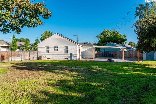 1709 Hunt Ave, Richland, WA 99354