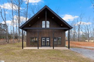 424 Fowler Road, Campobello, SC 29322