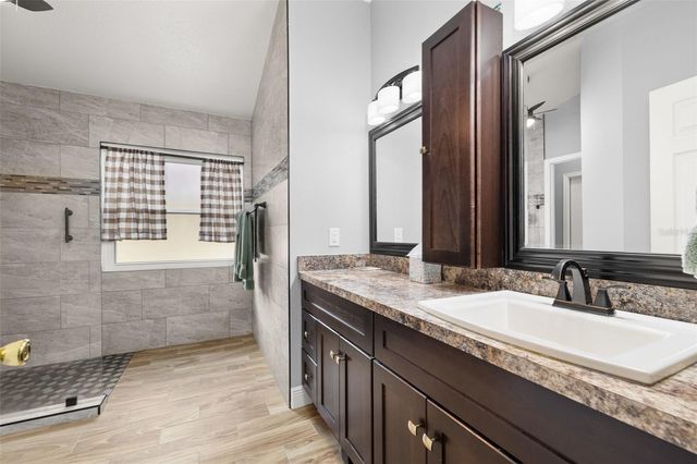 207 ELBERTON DRIVE, Davenport, FL 33897