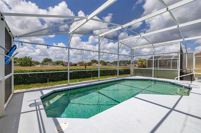 207 ELBERTON DRIVE, Davenport, FL 33897