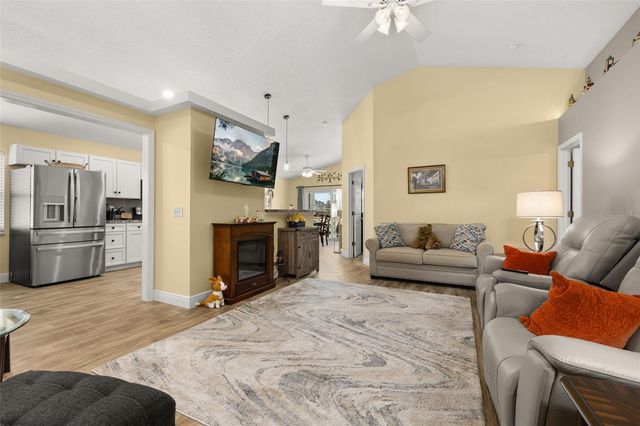 207 ELBERTON DRIVE, Davenport, FL 33897