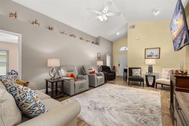 207 ELBERTON DRIVE, Davenport, FL 33897