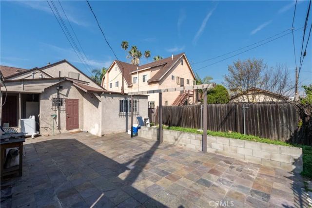 3960 Brighton, Los Angeles, CA 90062