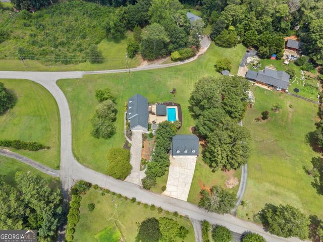 3906 Laurens Lane, Snellville, GA 30039