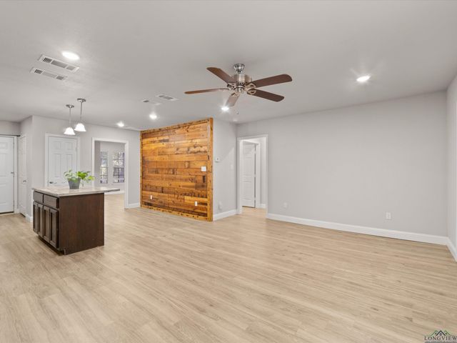 209 Polk St., Gilmer, TX 75644