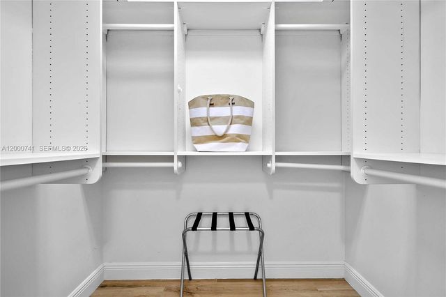 104 Old Jupiter Beach Road, Jupiter, FL 33477