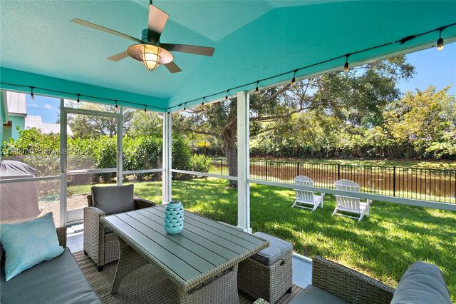 104 Old Jupiter Beach Road, Jupiter, FL 33477