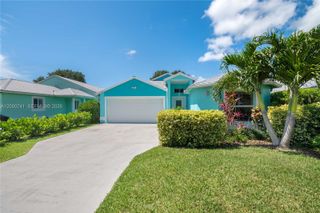 104 Old Jupiter Beach Road, Jupiter, FL 33477