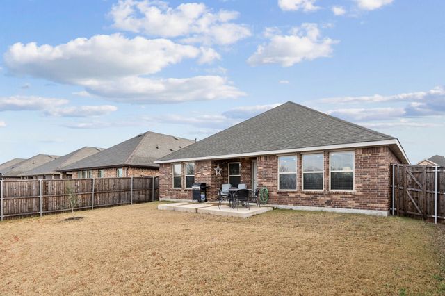 715 Philadelphia Street, Fate, TX 75189